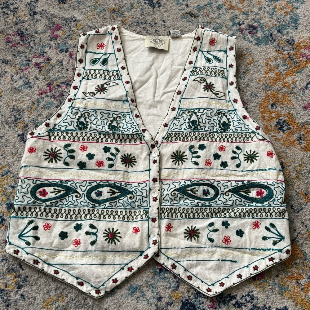 Women's 90s Embroidered Vest 100% Cotton Same Game Different Name